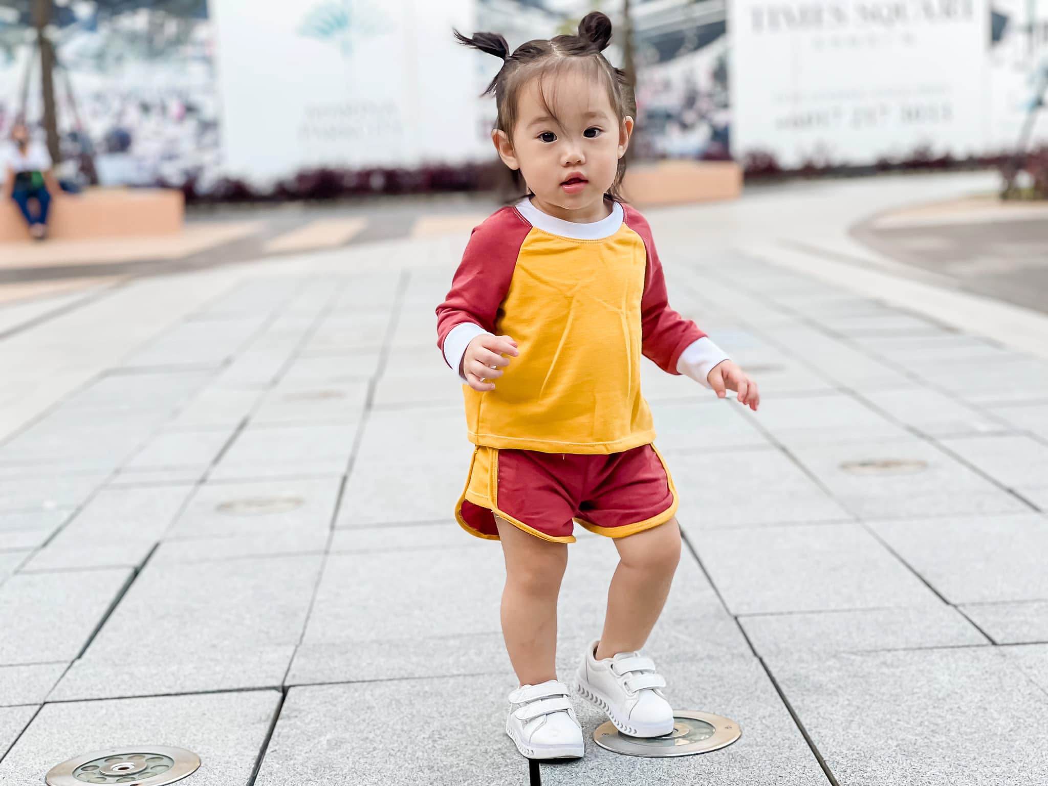 Athletic BUNDLE: Raglan Tee & Retro shorts