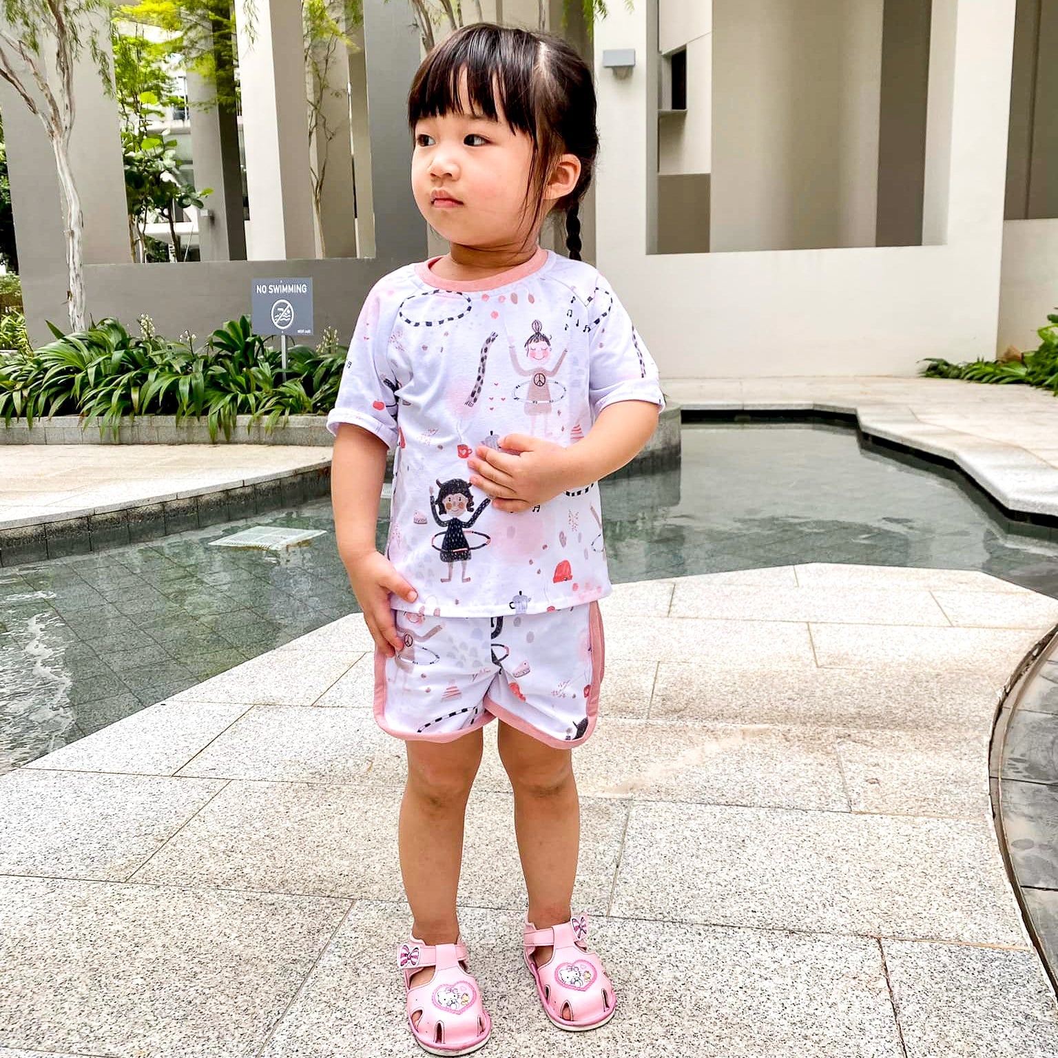 Athletic BUNDLE: Raglan Tee & Retro shorts