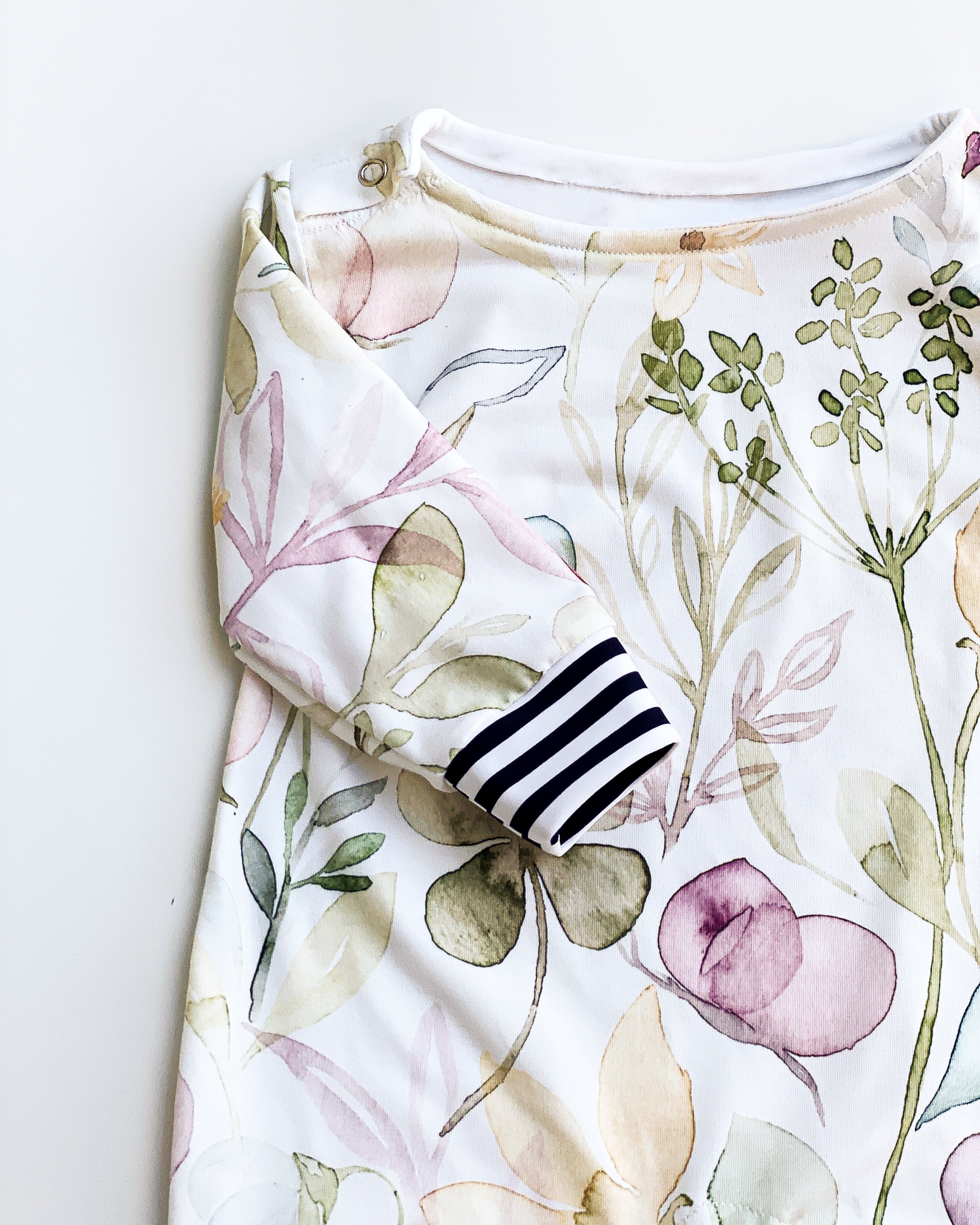 Shoulder snap romper