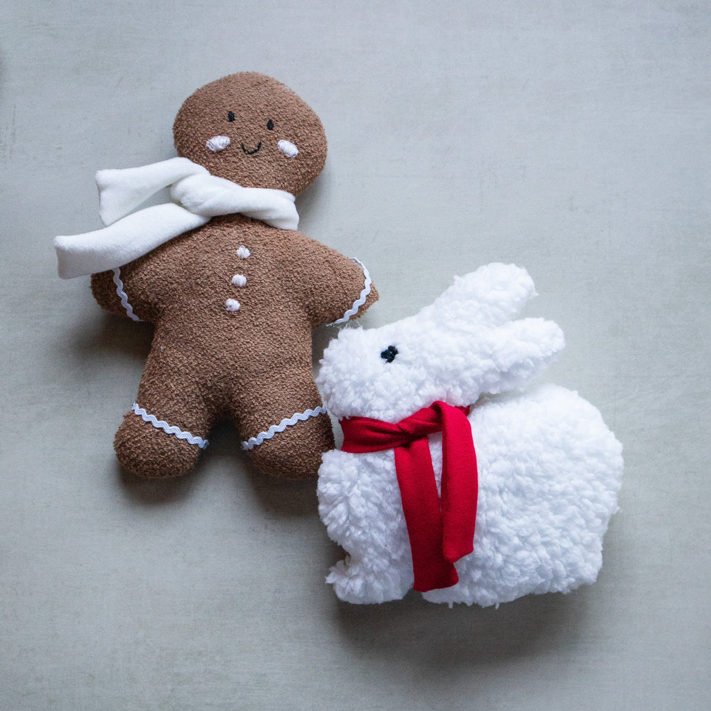 Christmas toys: Snowman, Gingerbread man, Bunny and Christmas Tree